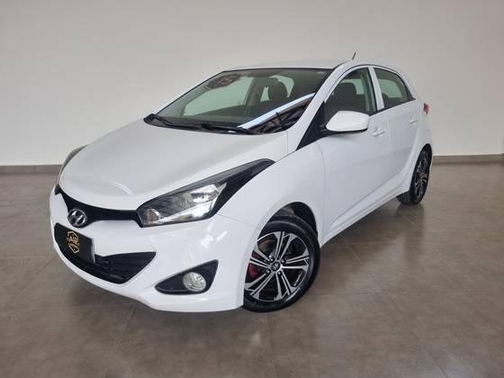 HYUNDAI HB20 1.0 COMFORT PLUS 12V FLEX 4P MANUAL